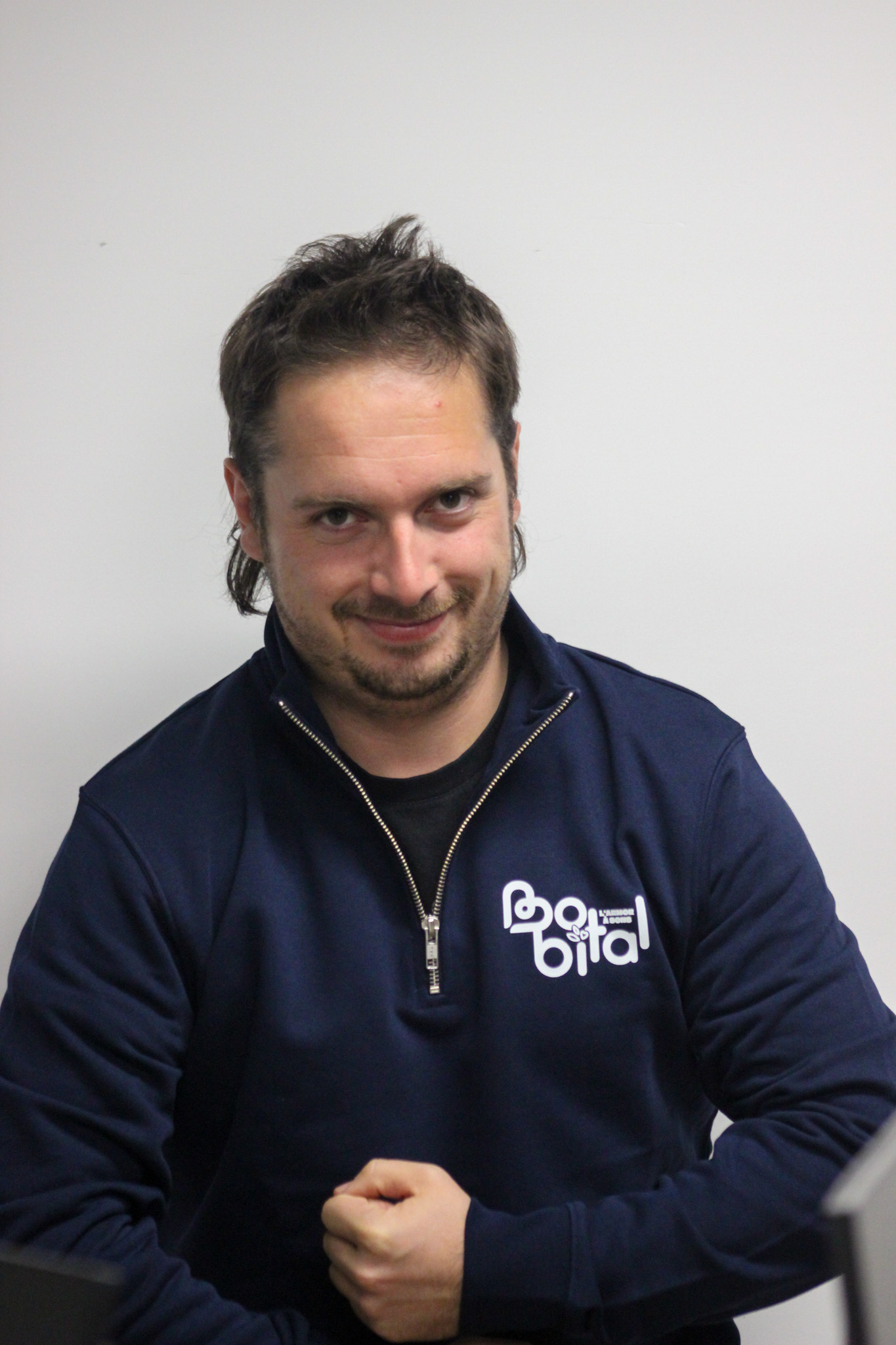 Pull Camionneur Bleu Marine 2026 – Image 4